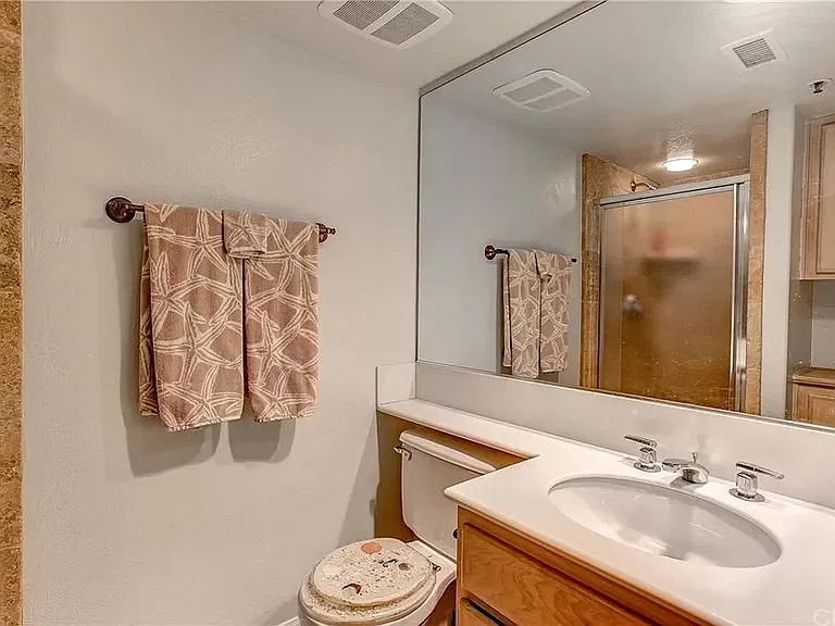 200 Pacific Coast Hwy #328 — Photo 11