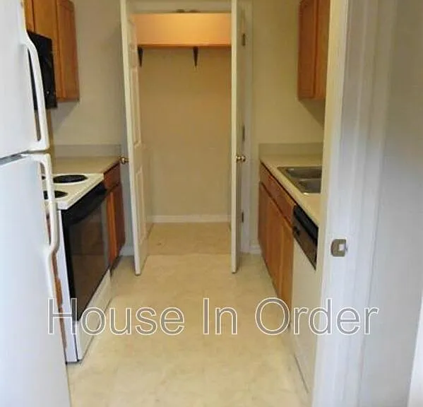 104 Olde Covington Way — Photo 6
