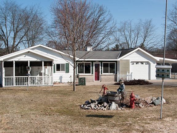 4th image of 8123 Woodruff Dr