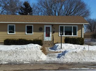 310 14th Ave NE, Jamestown, ND 58401