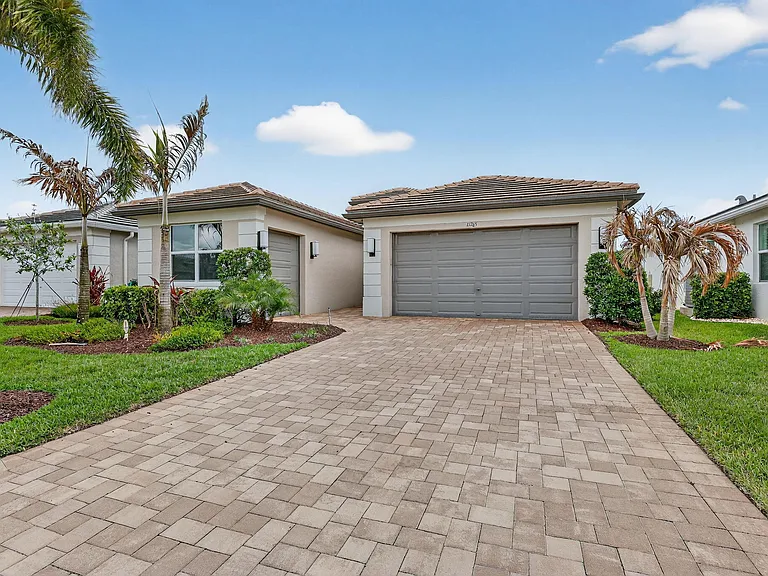 11765 SW Poseidon Way — Photo 1