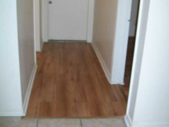 5th image of 311 N 10th St APT 1