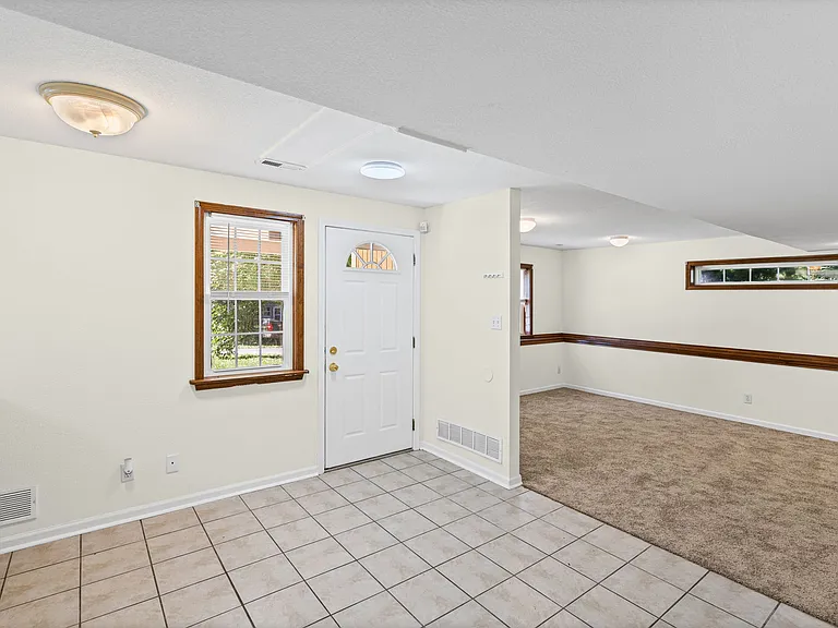 711 Kiowa St #B-1 — Photo 6