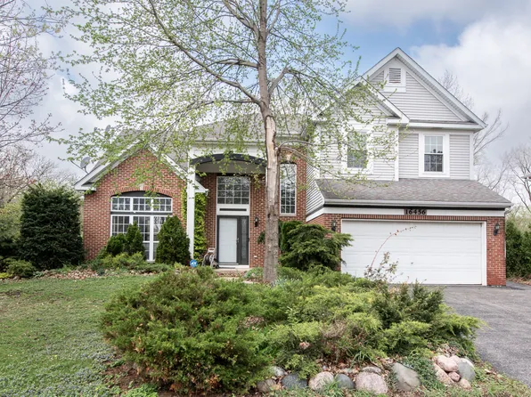 16456 S Winding Creek Rd, Plainfield, IL 60586