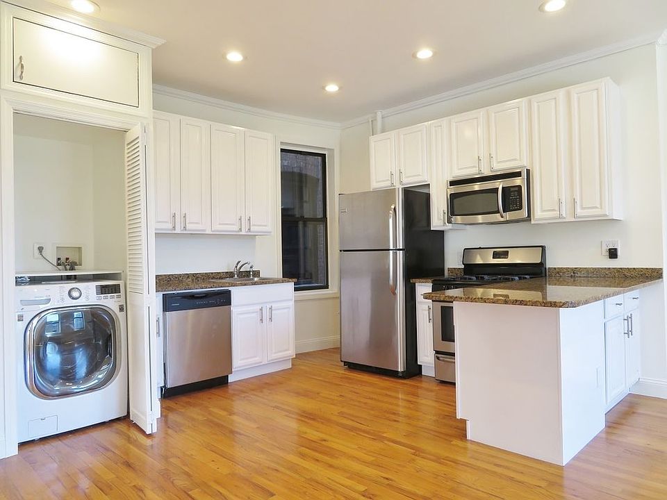 1st image of 174 W 141st St #Cfl4