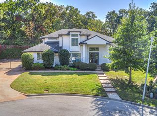 7221 S Columbia Pl, Tulsa, OK 74136