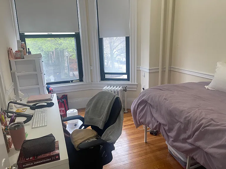 522 Beacon St #2 — Photo 3