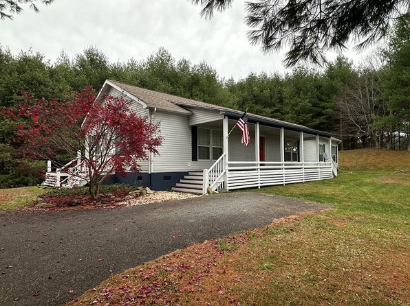 5257 Flat Ridge Rd, Troutdale, VA 24378