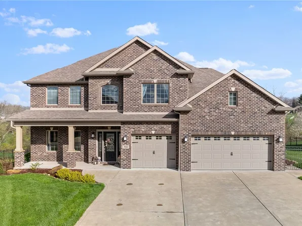 7482 Sierra Dr, North Huntingdon, PA 15642