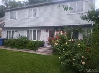 38 Semel Ave, Iselin, NJ 08830