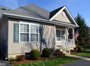 154 Liberty Dr, Bensalem, PA