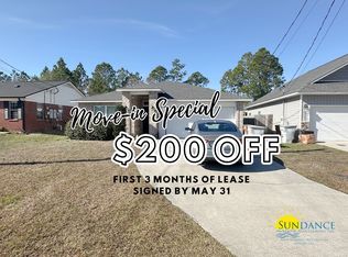 2379 Andorra St, Navarre, FL 32566