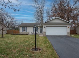 358 Marilyn Rd, Burns Harbor, IN 46304