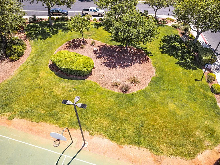 2854 Dove Run Creek Dr — Photo 47