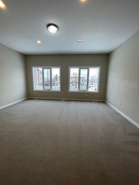 Edmonton House for rent - 3 Bedrooms — photo 19