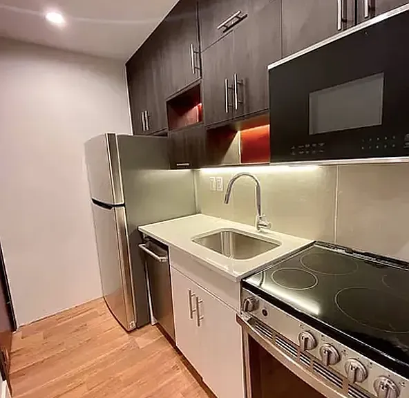 169 Hull St #1A — Photo 7