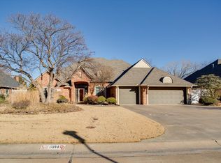 3214 Willow Lake Ln, Enid, OK 73703
