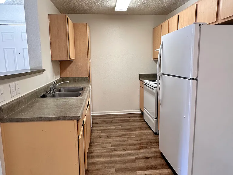 Northpark Apartments — Photo 38