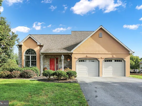 193 Springdale Ln, Millersville, PA 17551