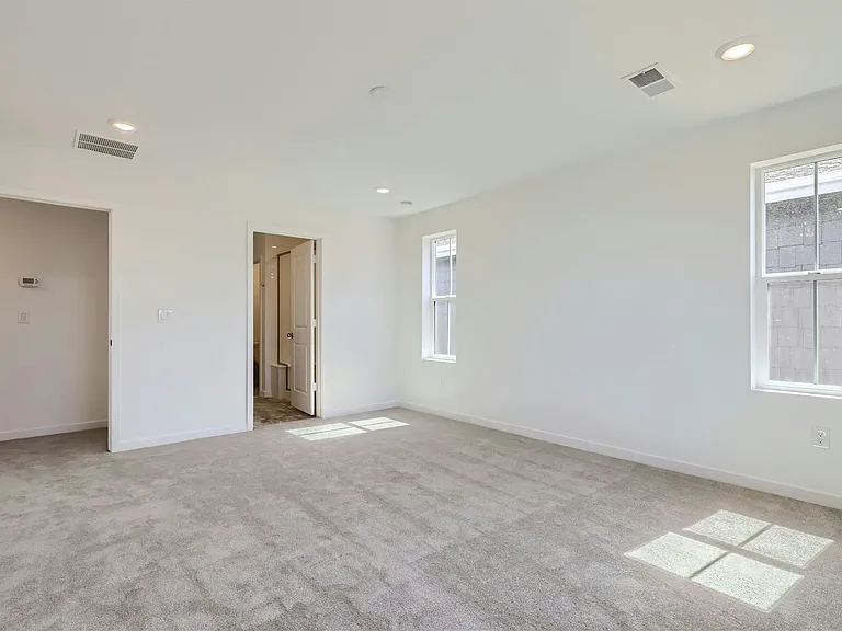 1988 S Fultondale Ct — Photo 17