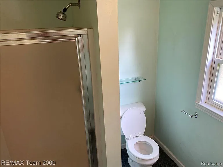 24800 Cooke St — Photo 12