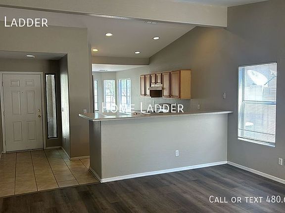 2nd image of 10805 W Wilshire Dr