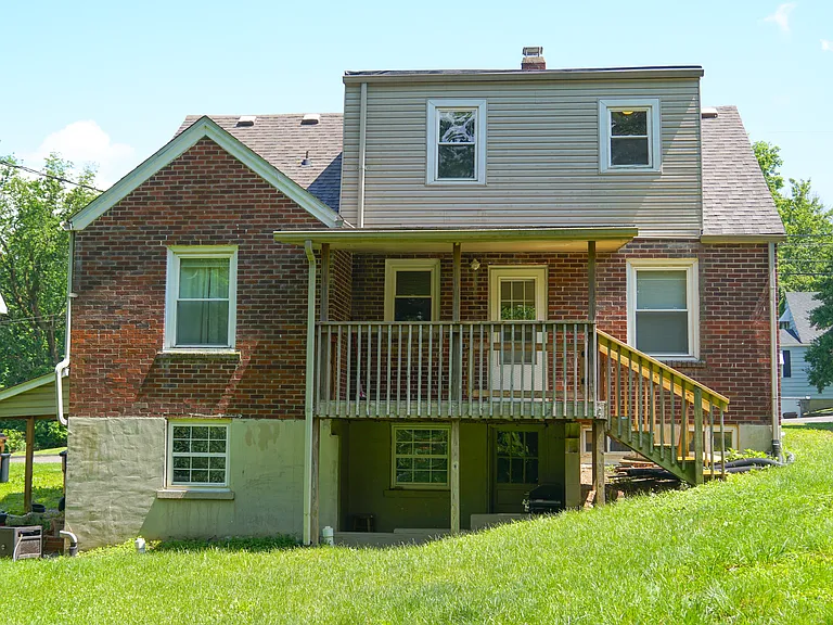 219 Langford Ct #1.1 — Photo 2
