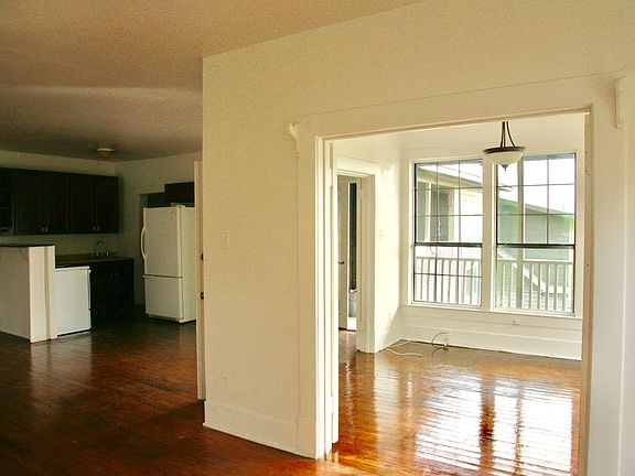 3rd image of 1118 W French Pl APT 4