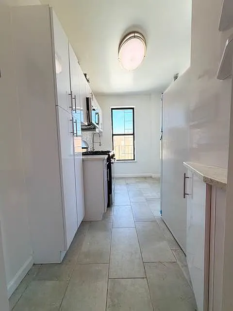 220 Sherman Avenue — Photo 1