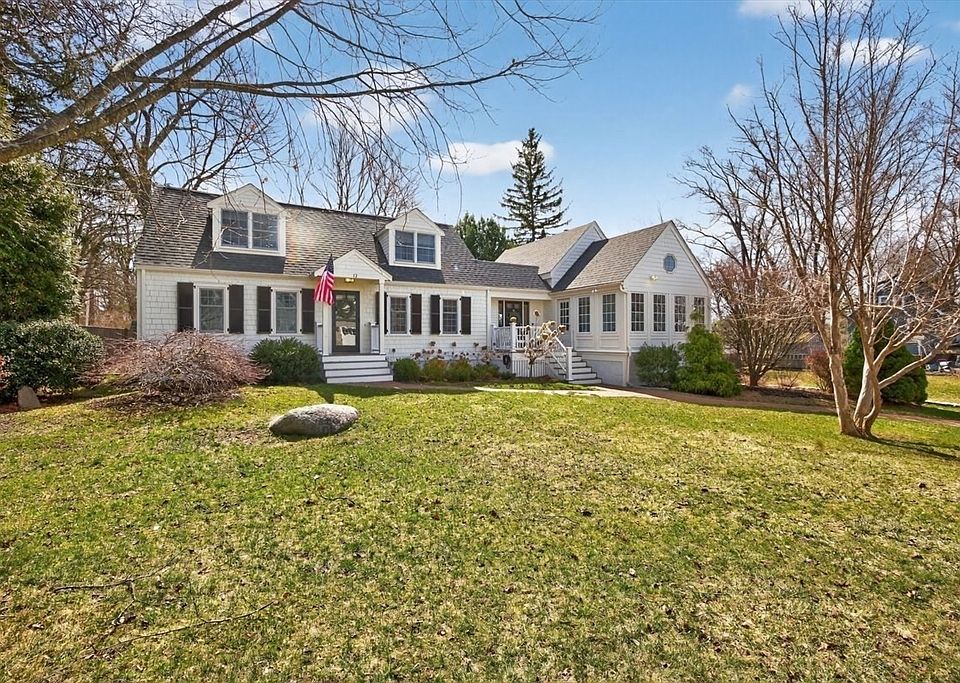 1st image of 12 Tupelo Rd