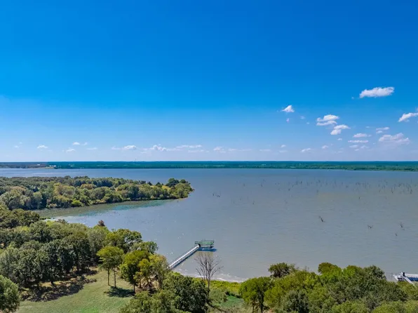 3269 Calloway Ln, Quinlan, TX 75474
