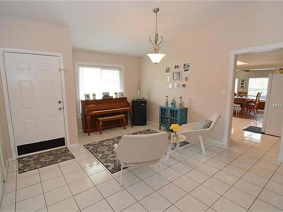5th image of 1455 La Paloma Cir