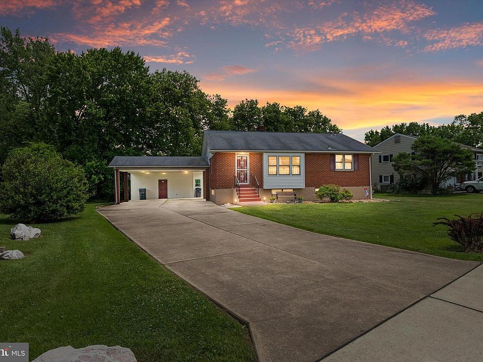 1st image of 37 Marta Dr