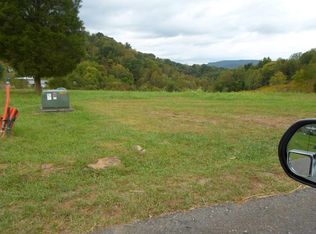 12 Ridge Dr, Lebanon, VA 24266