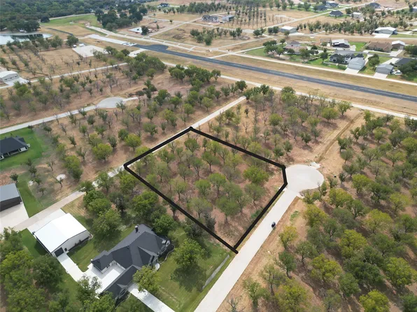 1313 Cirrus Loop, Granbury, TX 76049
