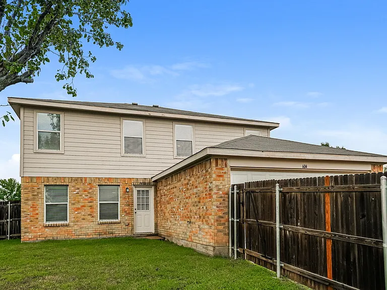 604 Snowy Orchid Ln — Photo 17