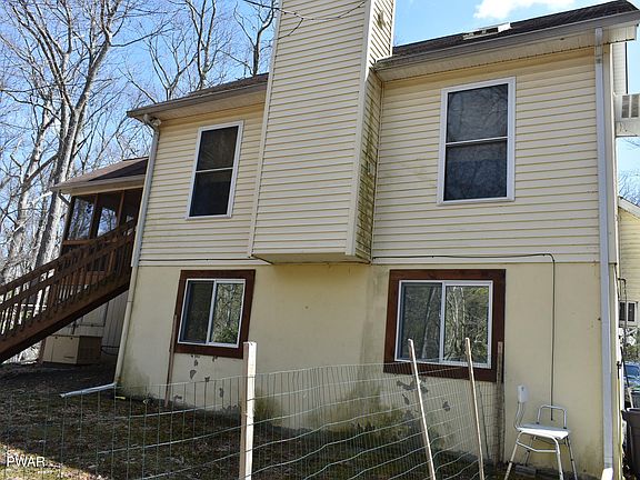 3rd image of 107 Tiffany Ct