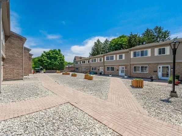 295 Water St, Guelph, ON N1G 2X5