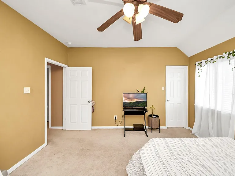 23822 Wispy Way — Photo 31