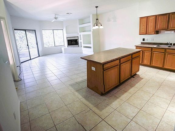 2nd image of 16450 E Avenue Of The Fountains St #19