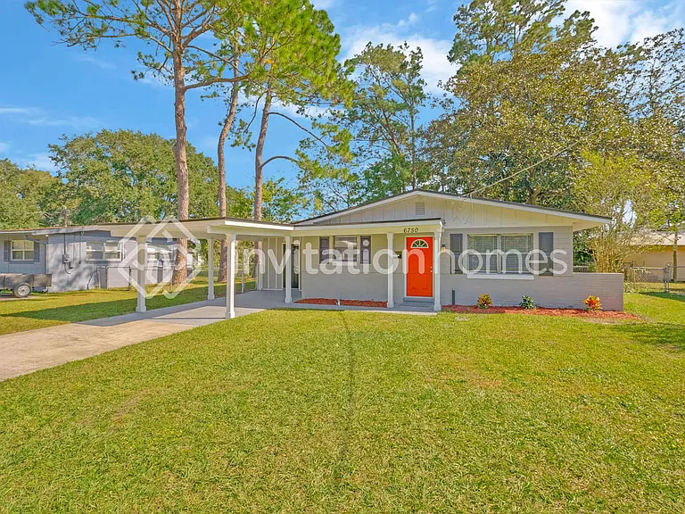 6750 Harlow Blvd — Photo 1