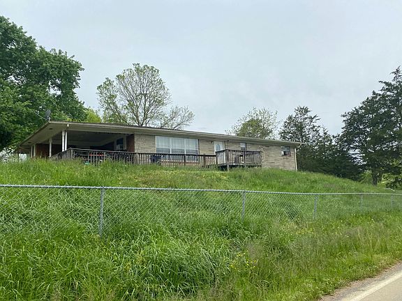 3rd image of 2939 Point Pleasant Rd