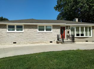 1812 Hermitage Dr, Kingsport, TN 37664