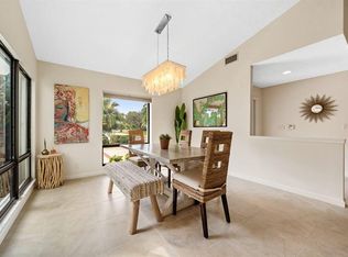 2 Balfour Rd, Palm Beach Gardens, FL 33418