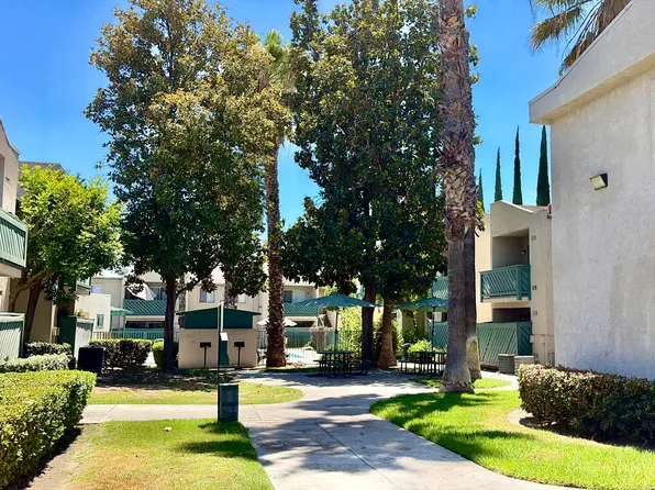 Sunpointe Village Apartments