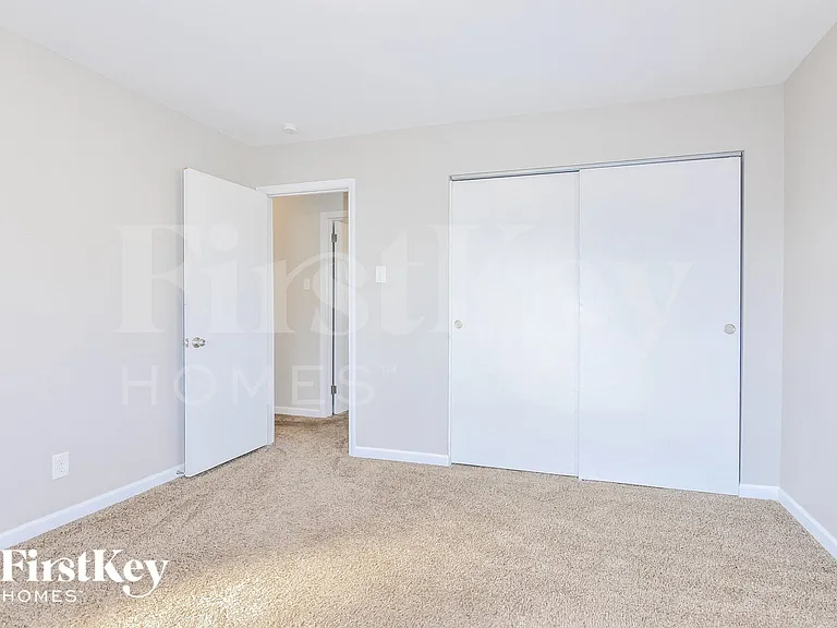 8 Oak Dr — Photo 8