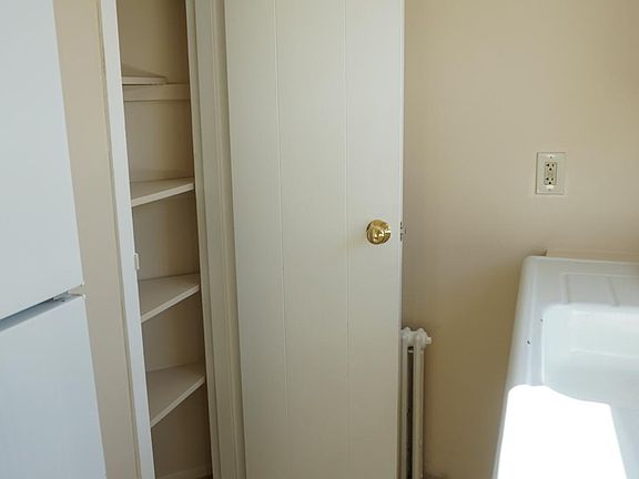 4th image of 2816 13th St S APT 1