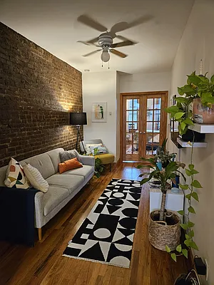Rented by City Barn Realty Inc | media 3
