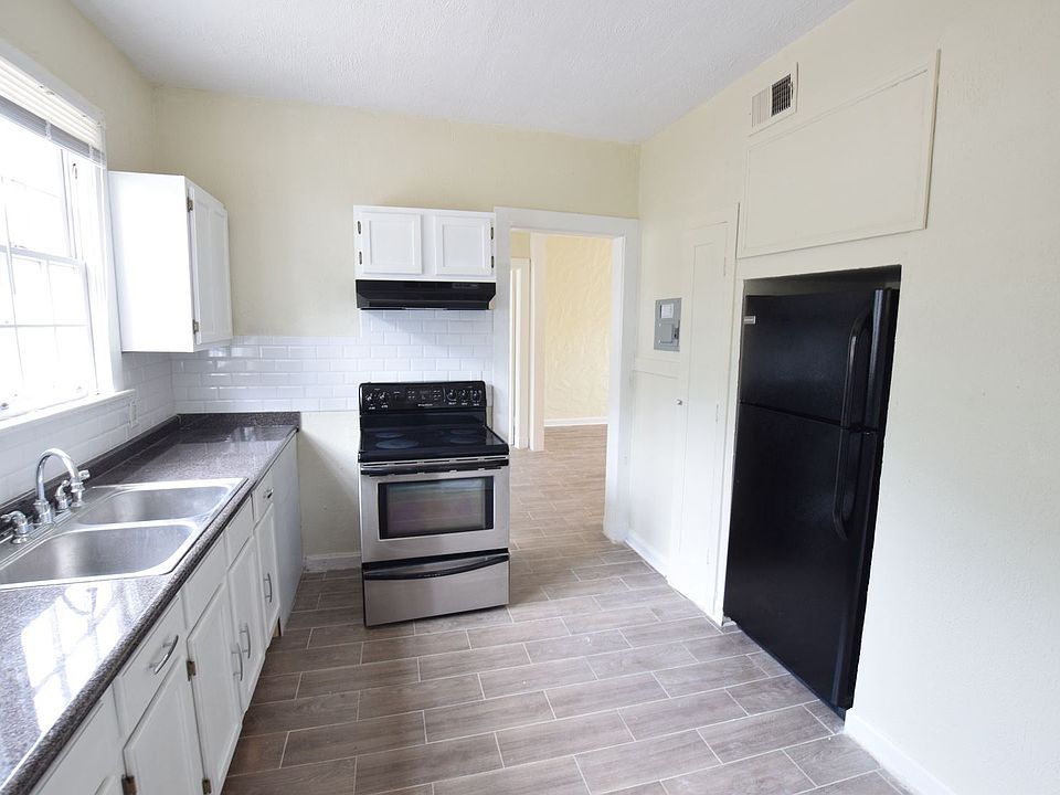 1st image of 404 E 14th St Unit 103