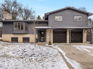 3106 Chamberlain Ave SE, Grand Rapids, MI 49508